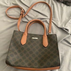 Nine West handbag with detachable straps